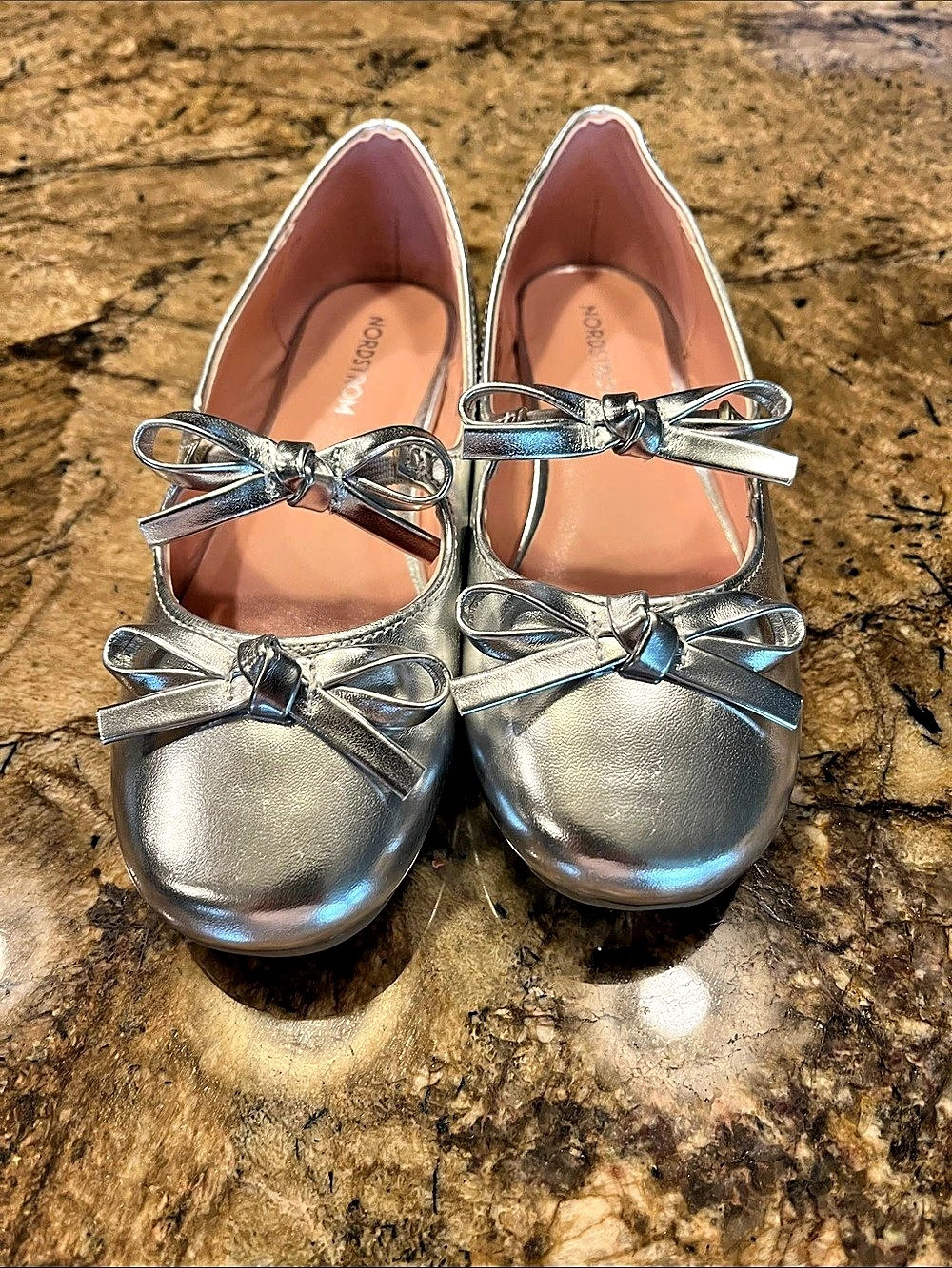 Nordstrom Kids' Elodie Bow Flat Silver Bow Ballet Flats NWOT
